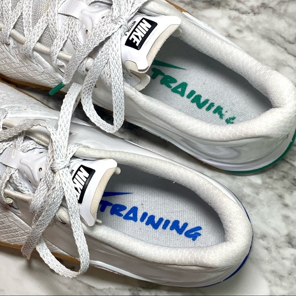 Womens Limited Edition White Nike Metcon 4 XD Whiteboard - Picture 16 of 16